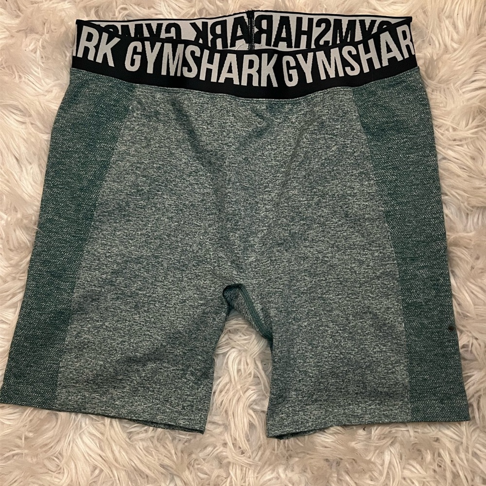 gymshark flex shorts